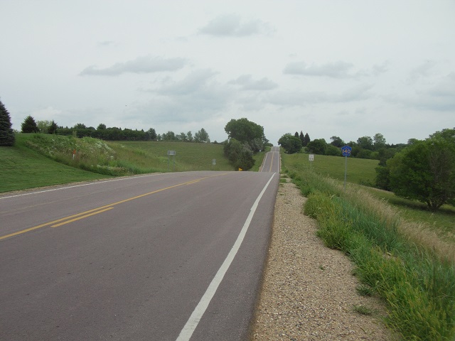 Heading east on 288th Street towards Fairview, SD.