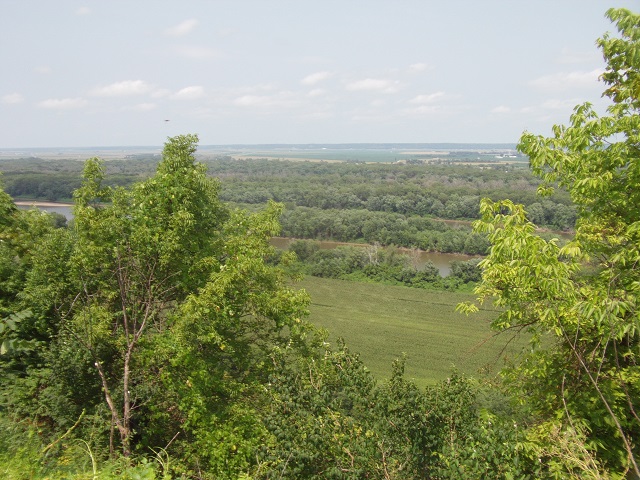 A view of the Mississippi River from highway 79.