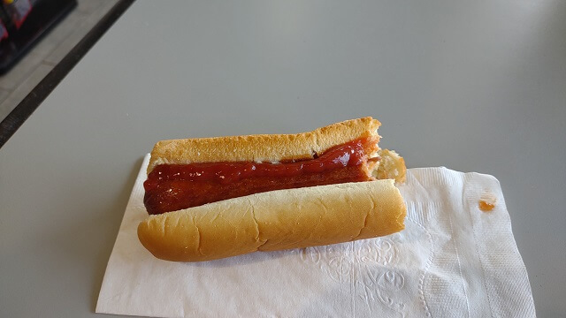 A cheddarwurst hot dog I ate for a snack.