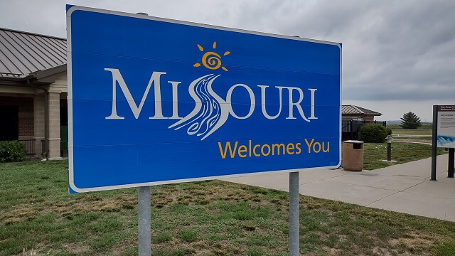 The Welcome To Missouri sign.