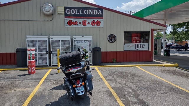 Stopping for a rest break at a convenience store in Golconda, IL.