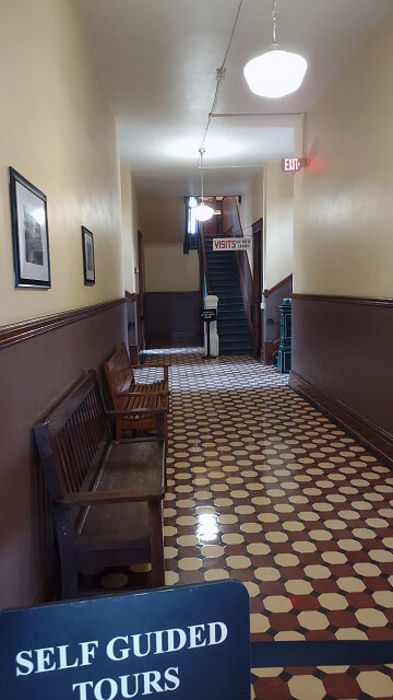 A hallway at the start of the OSR tour.