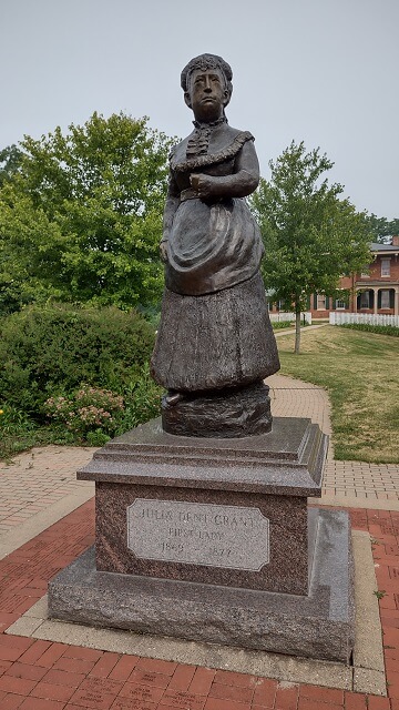 A statue of Julia Grant in Galena, IL.