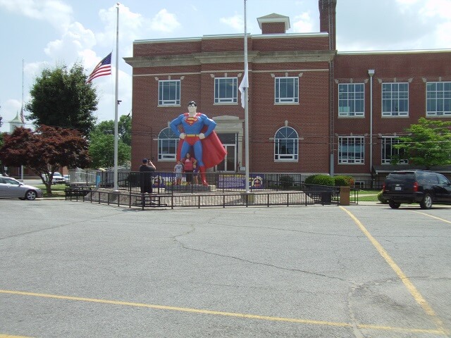 The Superman statue in Metropolis, IL.