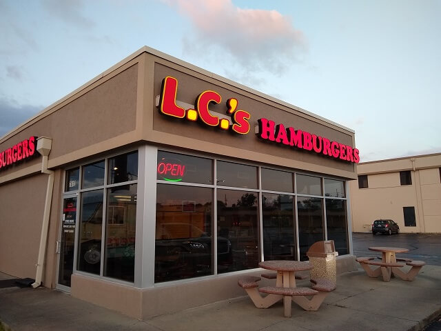 LCs Burgers in northern Kansas City, MO.