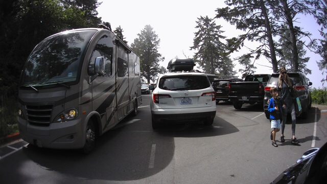 Leaving the Ruby Beach parking lot.