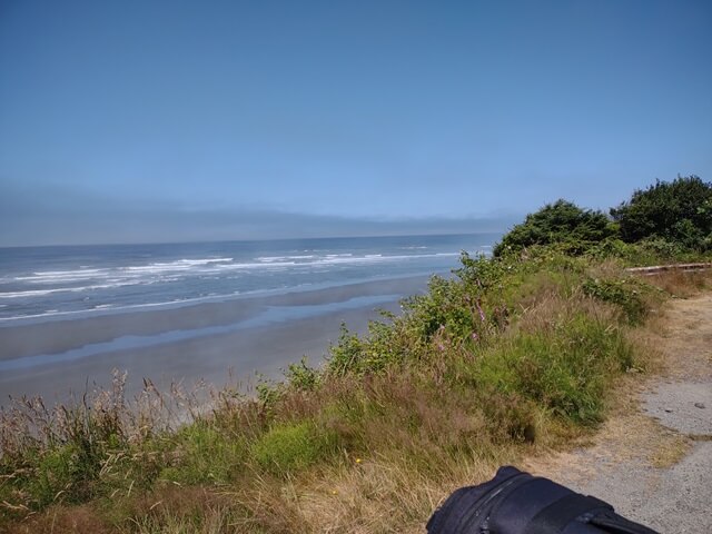 A better view of the Pacific Ocean as the fog was clearing.