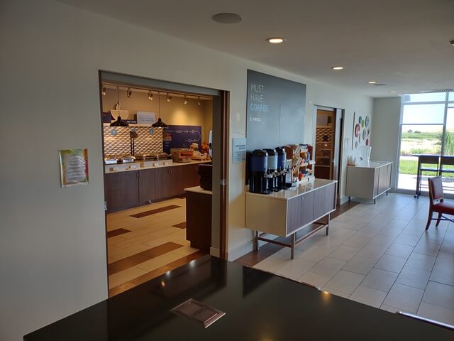 The breakfast area at the Holiday Inn Express in Chadron, NE.