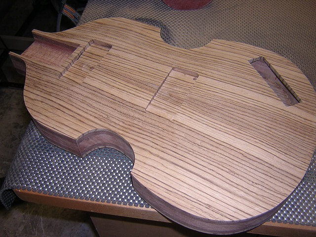 The top carve sanded smooth.