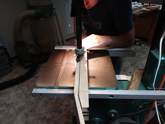 Cutting the back of the neck to thickness.