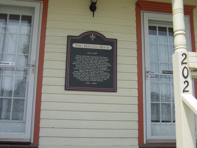 The Hatten House in Hannibal, MO