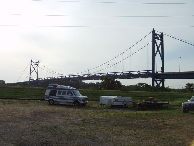 A suspension bridge over the Mississippi.