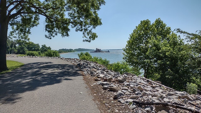 The Ohio River Scenic Byway in Grandview, IN.